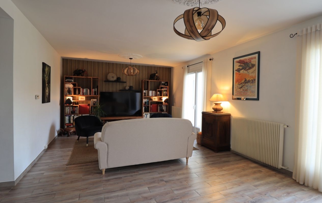 Annonces NTRE2MERS : Maison / Villa | LORMONT (33310) | 108 m2 | 381 060 € 