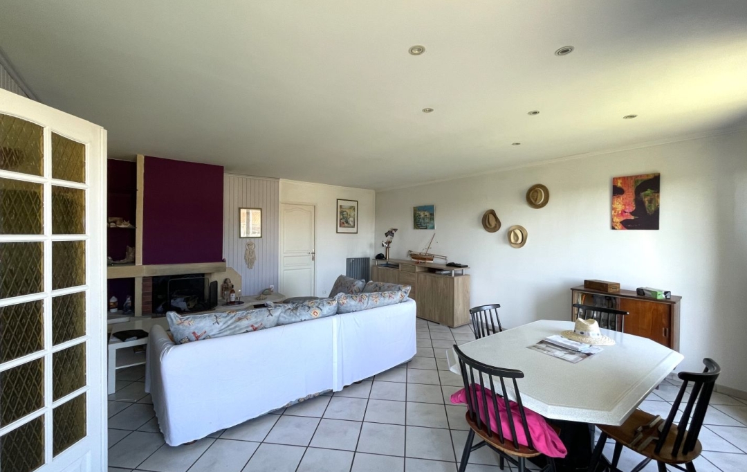 Annonces NTRE2MERS : Maison / Villa | CARBON-BLANC (33560) | 100 m2 | 308 000 € 